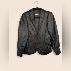 Vintage Perlita Black Quilted 100% Silk Smoking Jacket Size S